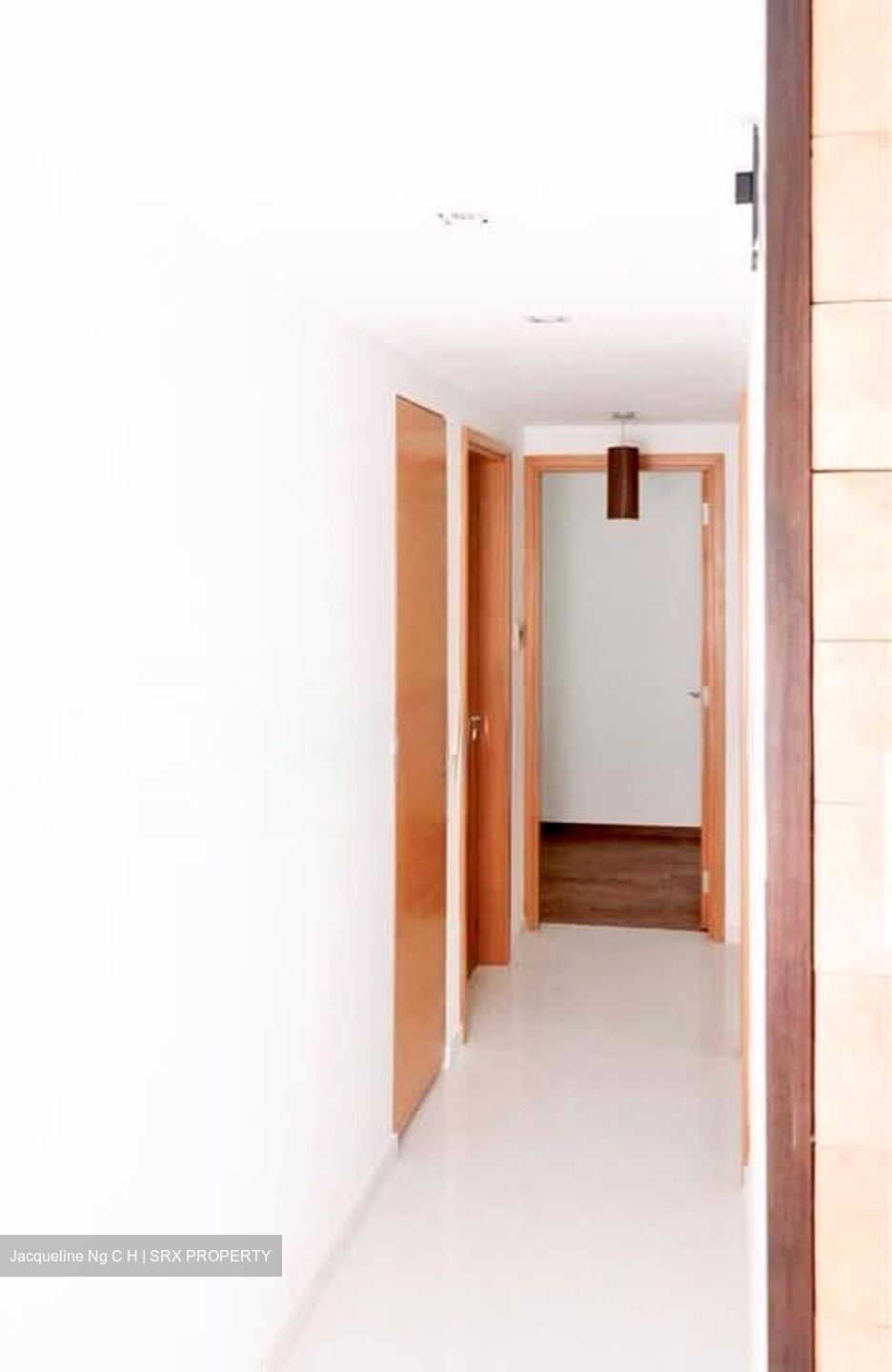 The Esta (D15), Condominium #584382021